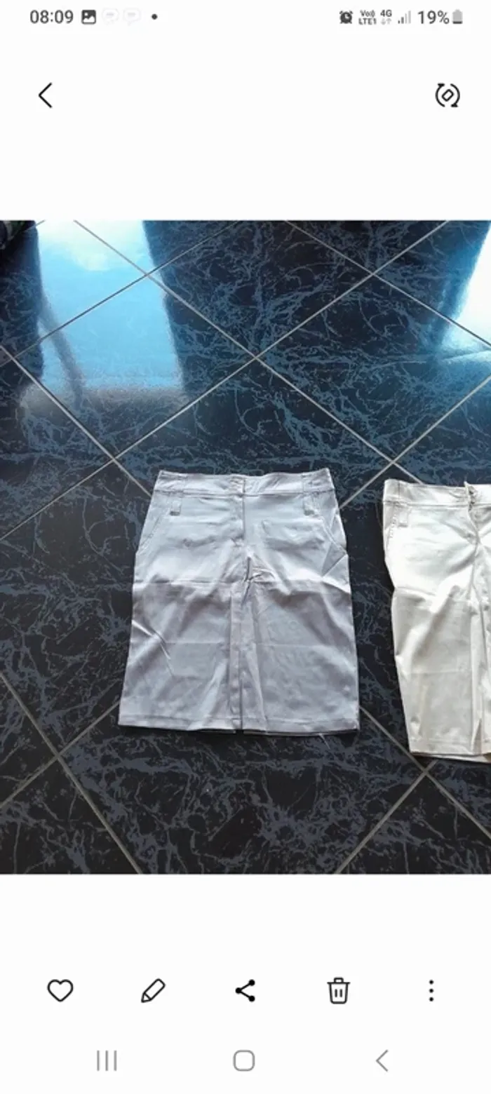 Jupe satinée beige M