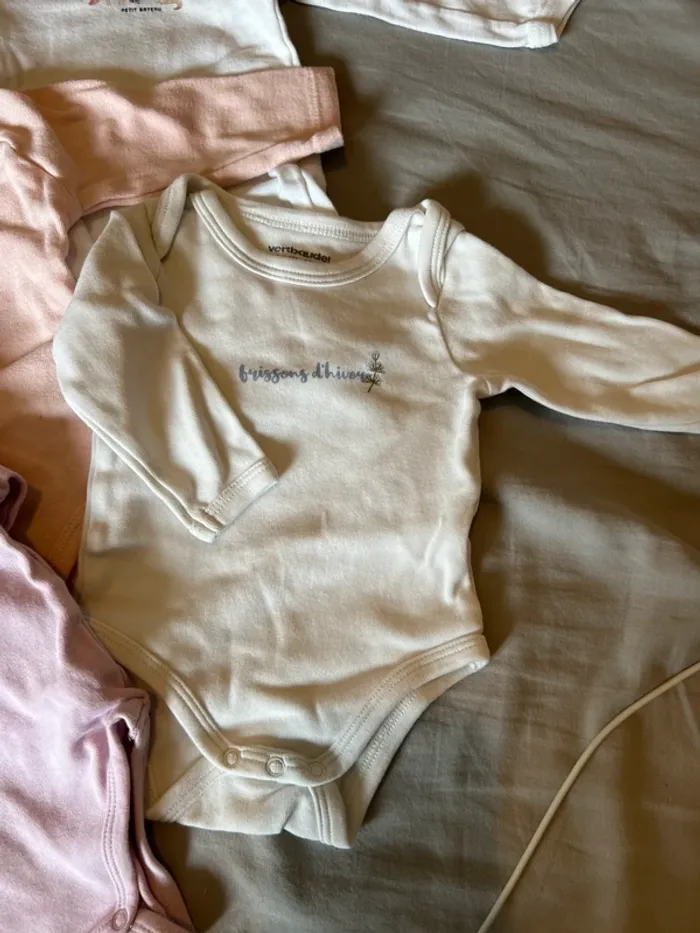 🐧 Lot de 7 bodies bébé 3M – Imprimés, messages & unis - photo numéro 6