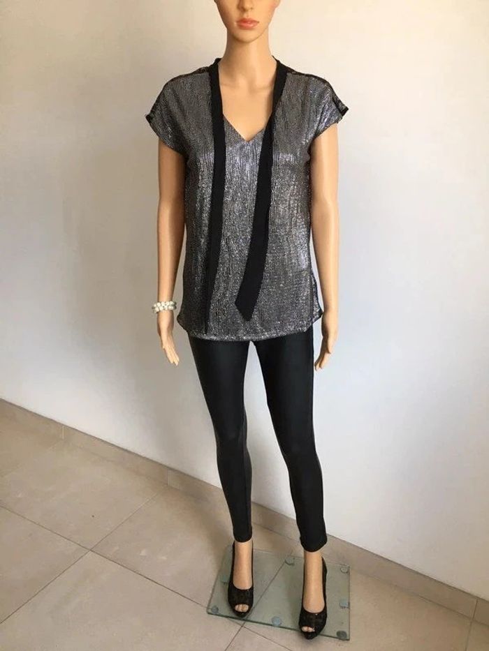 Blouse argentée et noire neuve à manches courtes avec dentelle Morgan taille XS (valeur 35€) - photo numéro 3