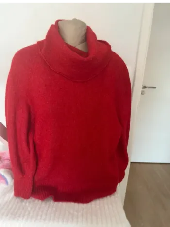 Pull col roulé rouge - taille XS/S
