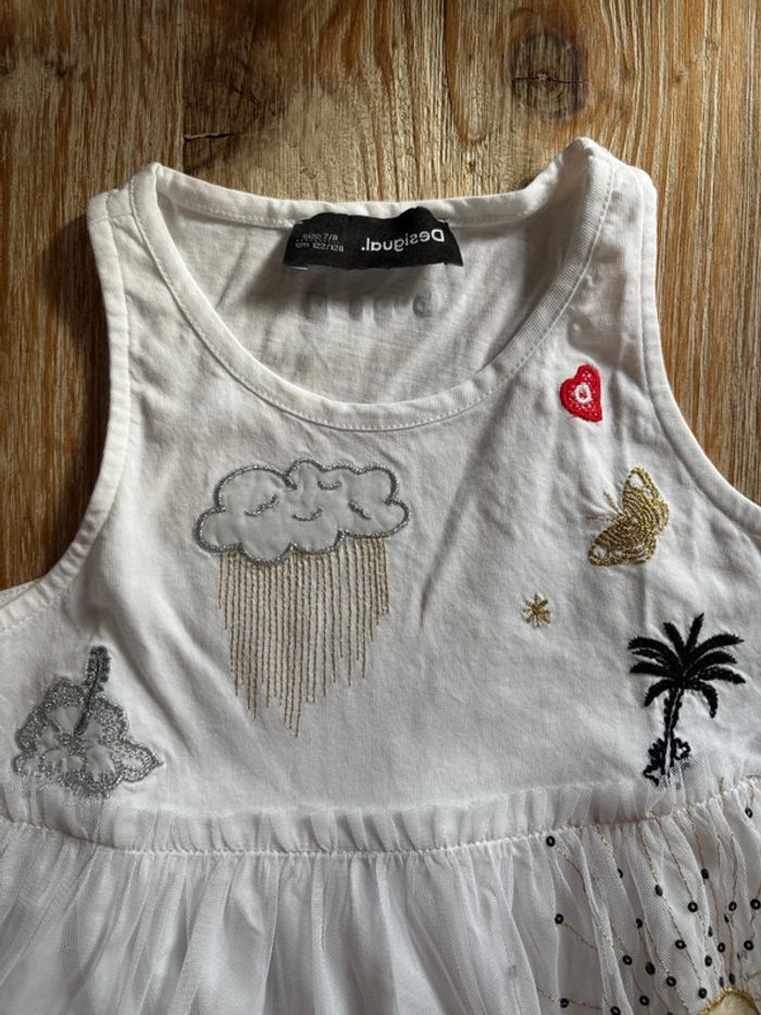 Superbe Robe Desigual 7/8 ans - photo numéro 5