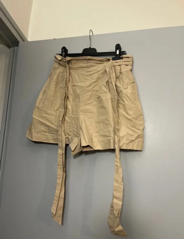 Short Zara