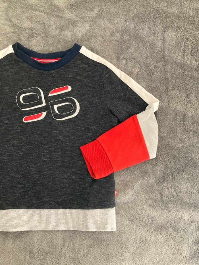 Sweat 5 ans - photo numéro 3