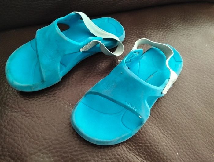 Claquettes turquoises Nabaiji 28/29 - photo numéro 2