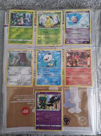 Lot de carte pokemon holo et reverse rare Macronium Volcanion –Moustillon Mimantis