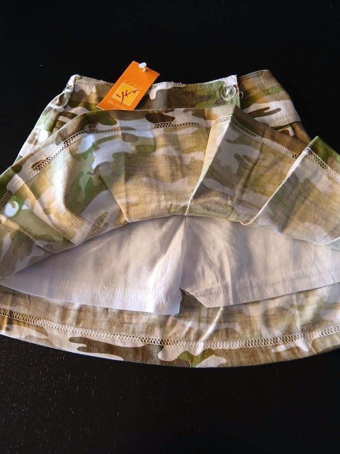 Jupe short kaki vert 1 ans - photo numéro 2