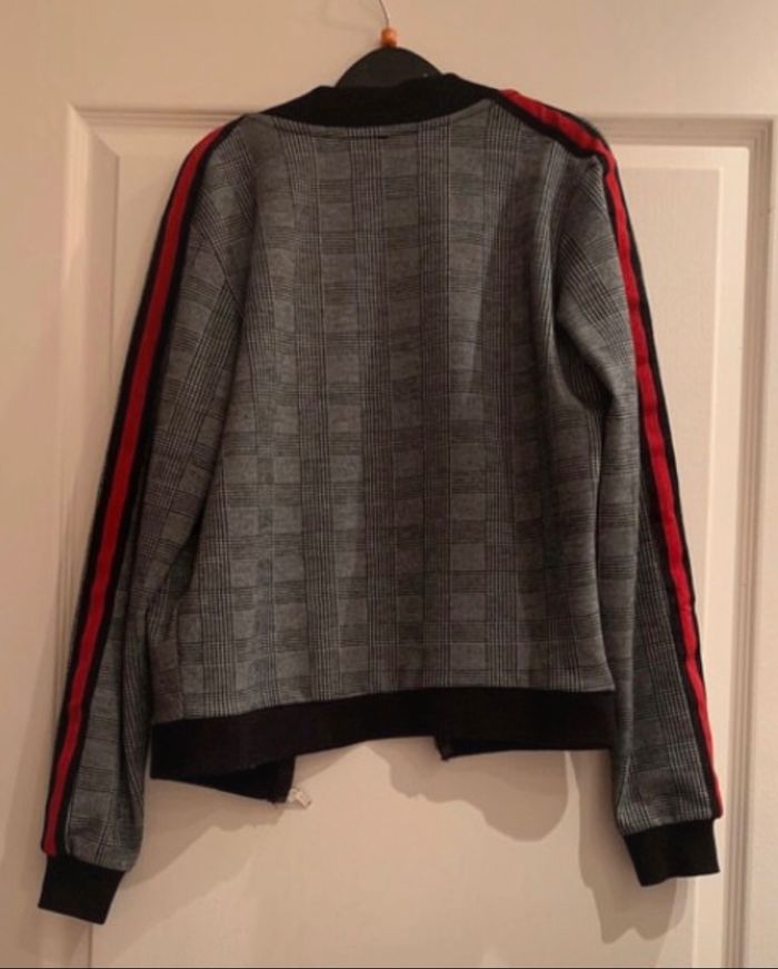 Veste - photo numéro 2
