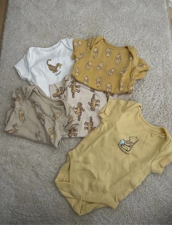 Lot de body Winnie l’ourson
