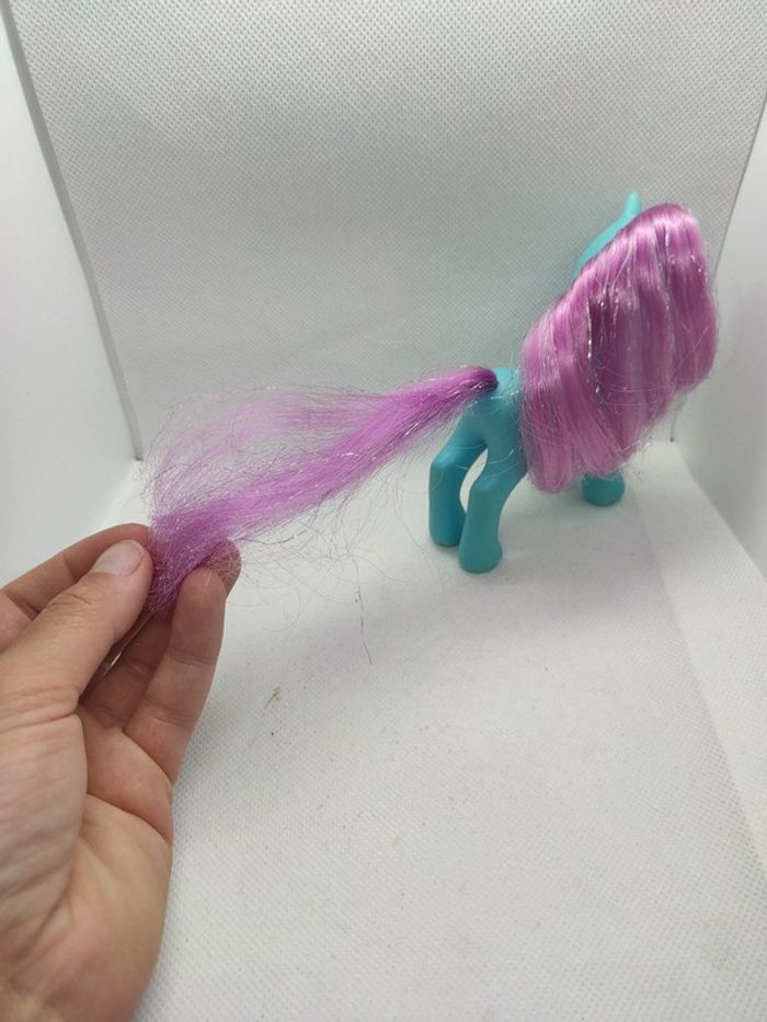 My Little Pony mein kleines G2 Magic butterfly magician Hasbro #geektradeponeyg2 - photo numéro 8