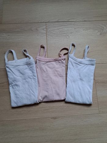 Lot maillots de corps kiabi 8A