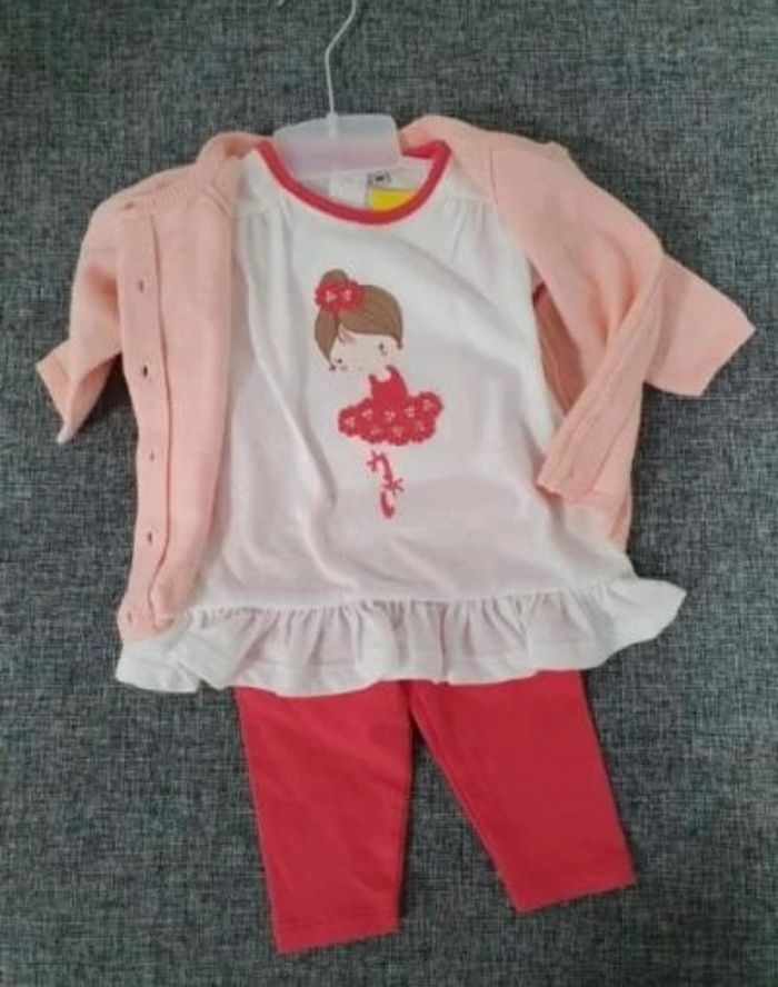 Ensemble fille - photo numéro 2