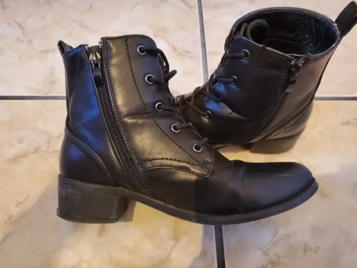 Bottines Angela Thompson taille 36 - photo numéro 4