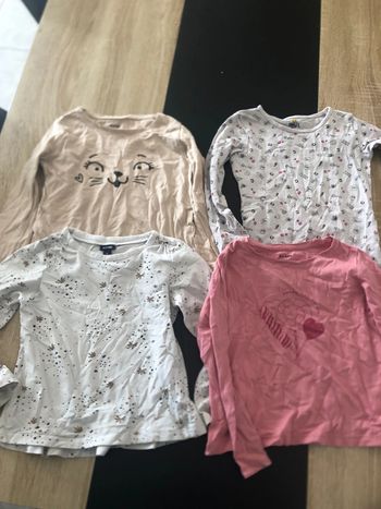 Lots tee-shirts fille 3 ans