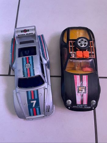 Voiture course vintage porsche martini