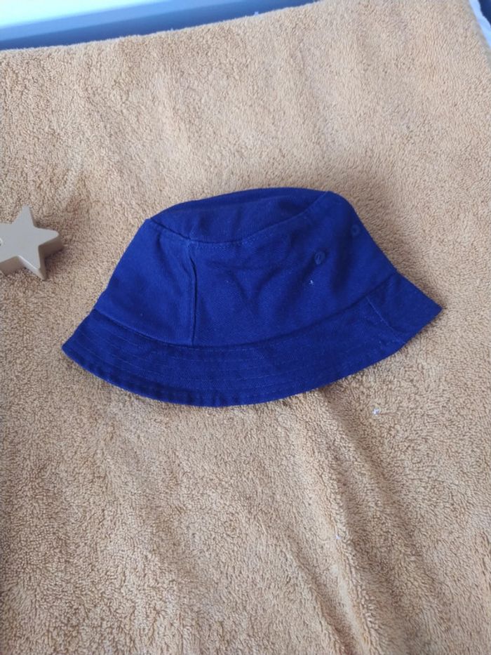 Chapeau bleu - photo numéro 2