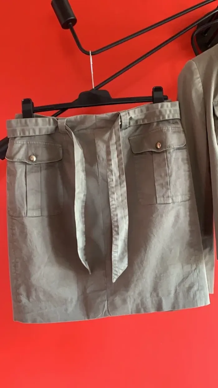 Veste et jupe ( Tailleur 123) - photo numéro 3