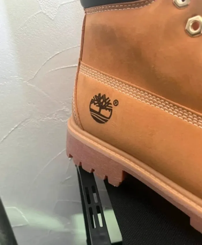 Timberland 6 Inch Premium Boot 'Wheat Nubuck' Taille 40 - photo numéro 3