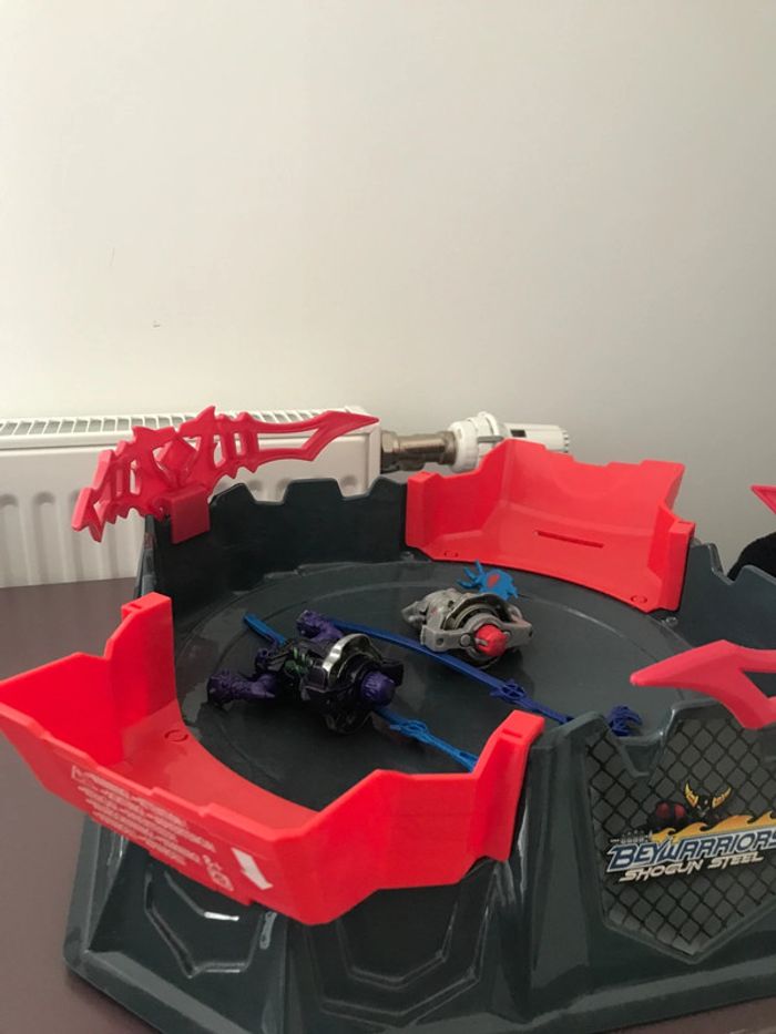 Beyblade Octagon Shodown Set De Combat - photo numéro 2