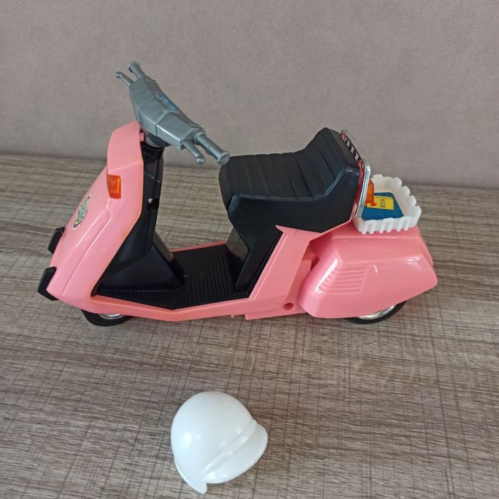 Scooter électrique  pour barbie vintage charmy rider - photo numéro 3