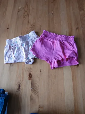 Lot de 2 short kiabi 3 ans