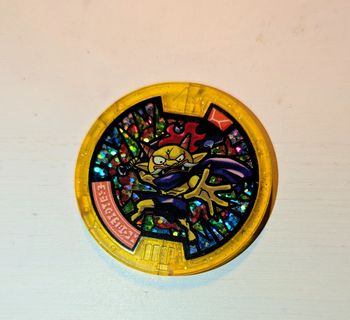 MEDAILLON YO-KAI WATCH  Légendaire GORGOUILLE