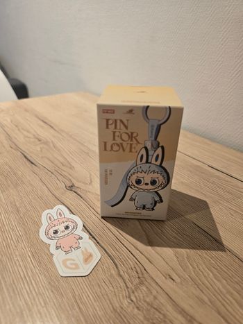 Labubu Pin For Love