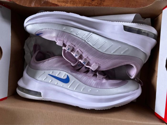 Baskets Air Max. P.38,5 Neuves - photo numéro 9