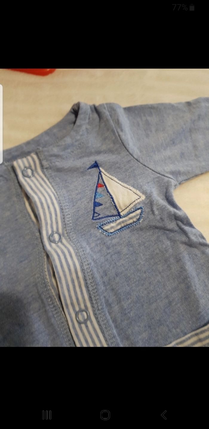 Pyjama bébé taille 1 mois - photo numéro 2