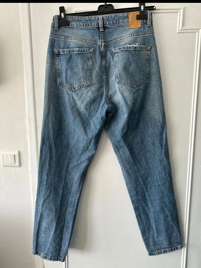 Jean mom taille haute effet usé bleu taille 38 ZARA - photo numéro 5