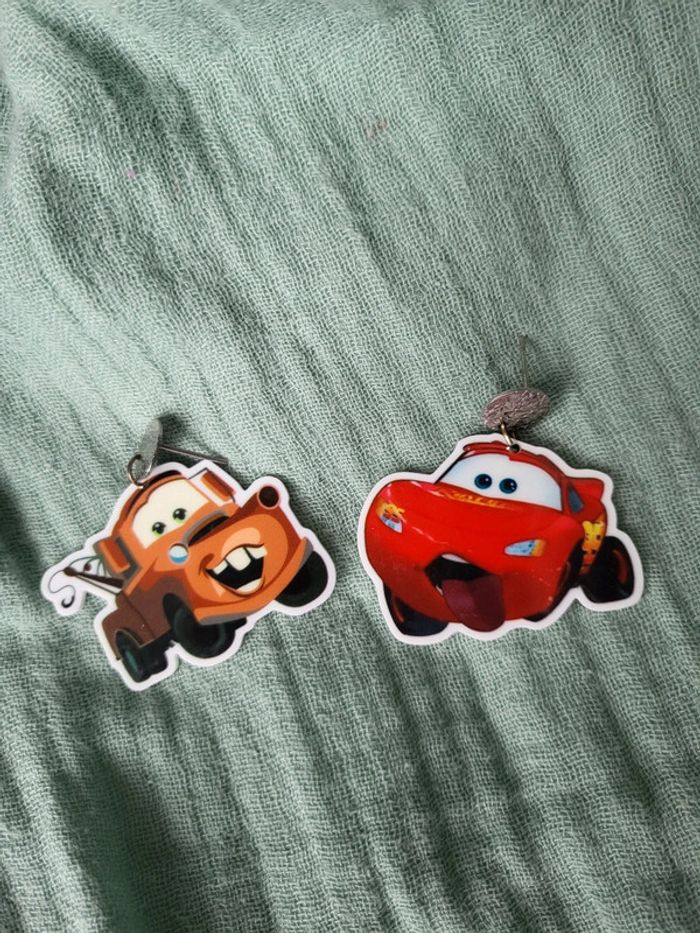 Boucles d'oreilles Cars Flash mc queen et Martin