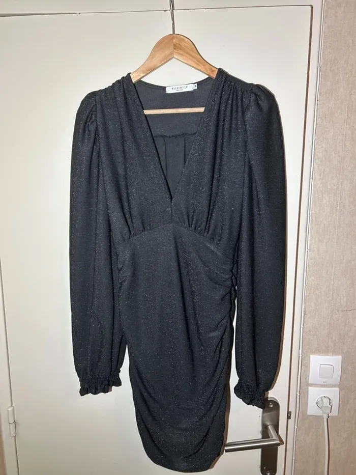 Robe noire elenza