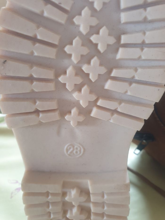 Chaussures montantes - photo numéro 4