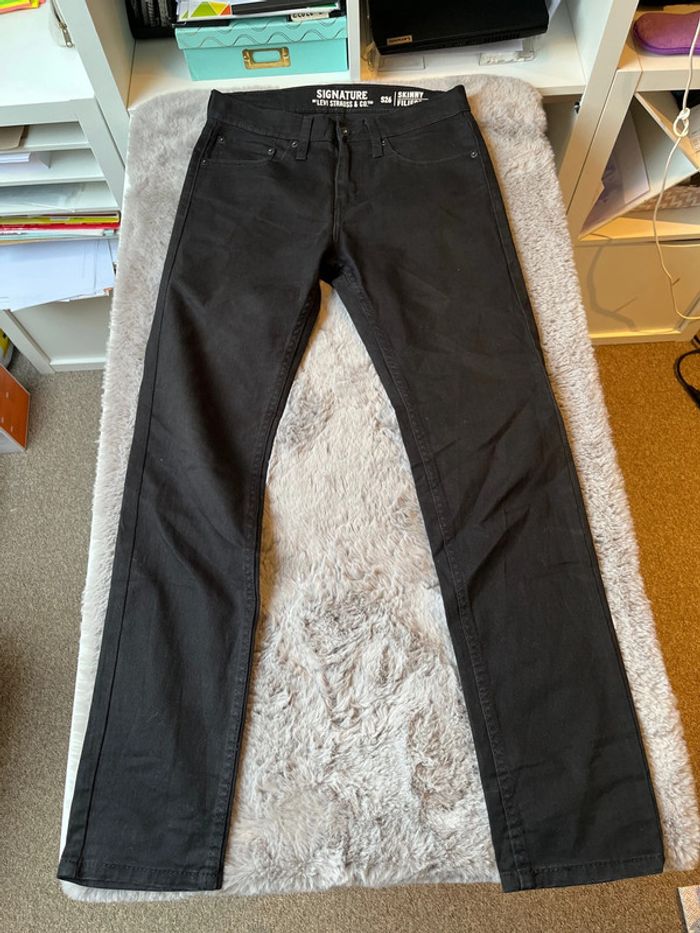 Jeans Lévis signature coupe skinny mesure en photo - photo numéro 3