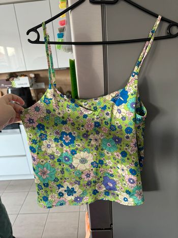 Débardeur fleuri satiné