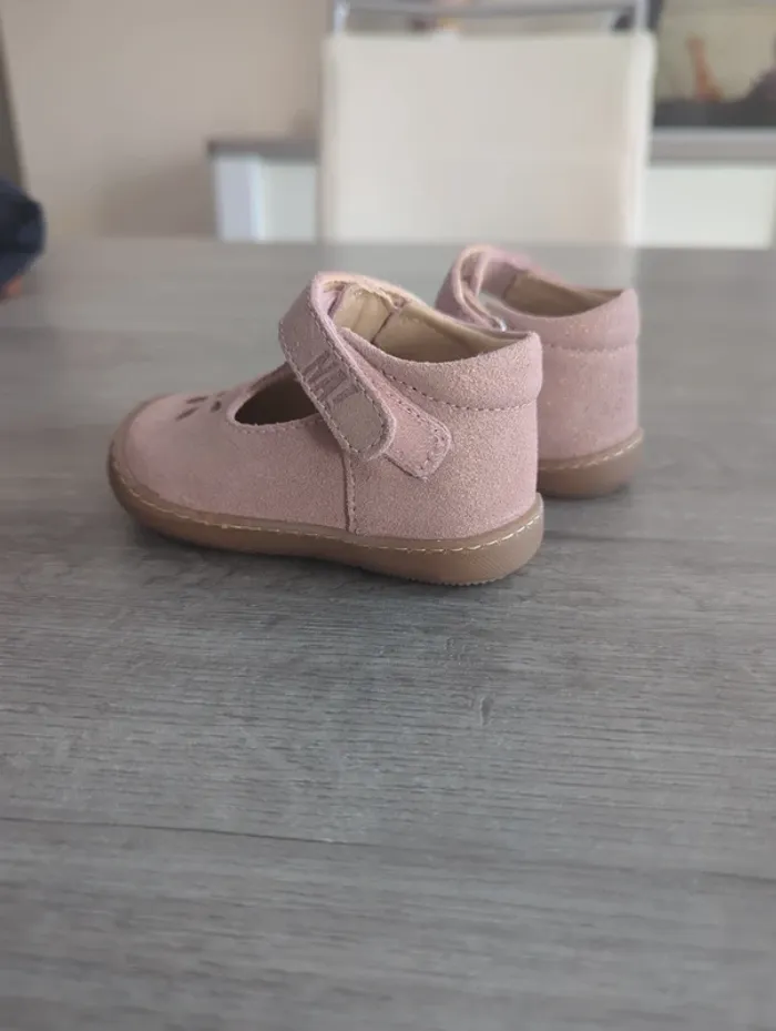 Chaussures mi-saison neuves - photo numéro 2