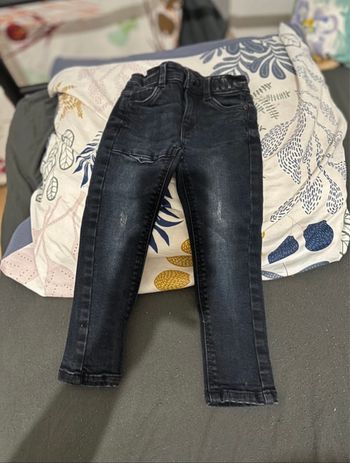 Jeans bb garçon taille 2 ans🐨