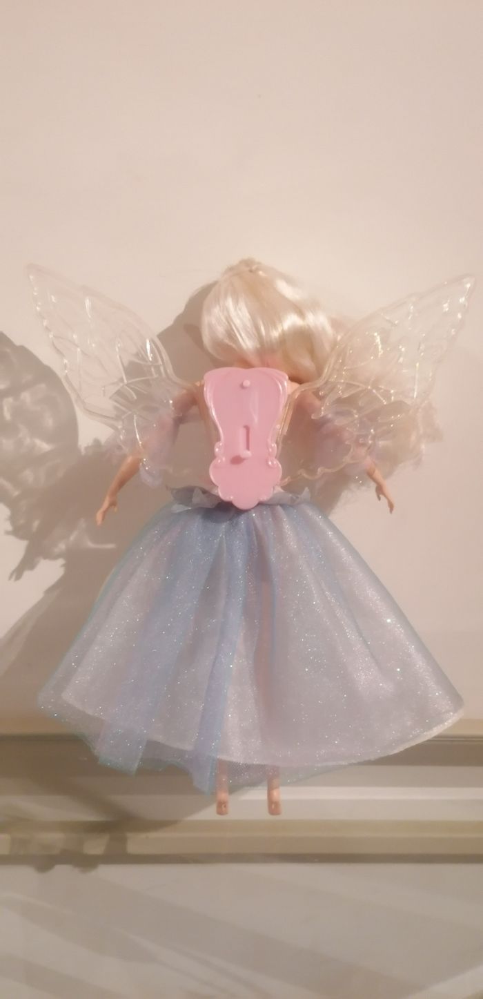 Barbie Odette du Lac de Cygnes - photo numéro 4