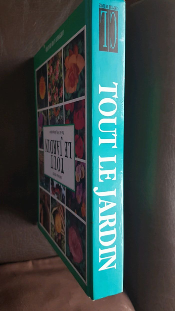Livre tout sur le jardin - photo numéro 2
