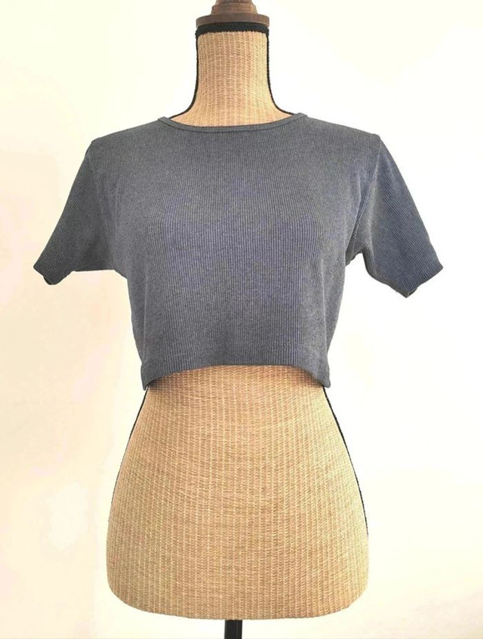 25 € Top court vintage