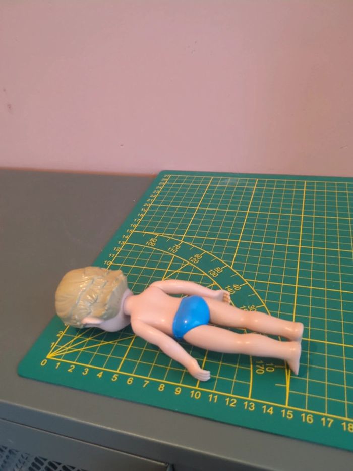 Figurine Disney Reine Des Neiges - photo numéro 2