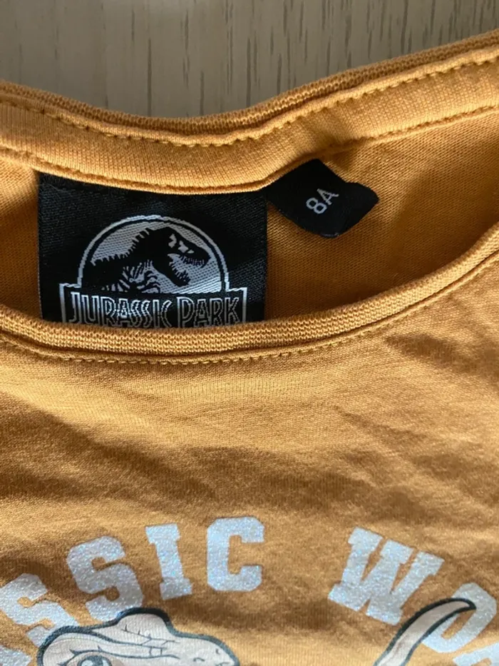 T-shirt dinosaure Jurassic park world dinosaure 6 7 8 ans moutarde - photo numéro 3