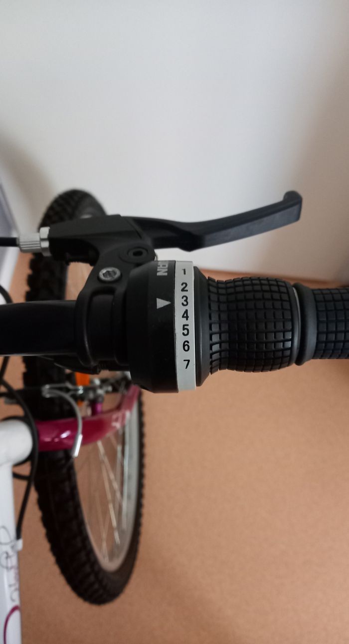 VTT 26 pouces " Hard Tail Girl " - photo numéro 8