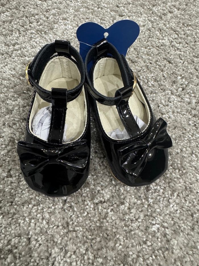 Paire de chaussures pour bébé