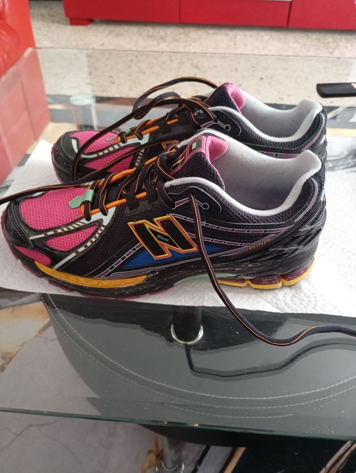 Baskets New Balance néon light en très bon état - photo numéro 9