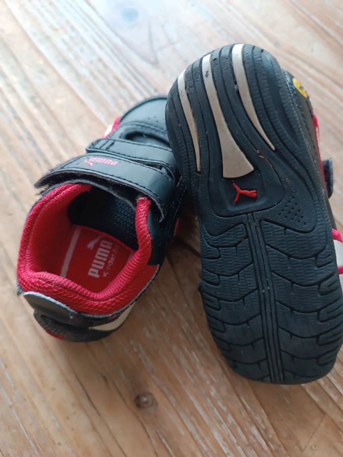 Baskets Puma pointure 20 - photo numéro 3