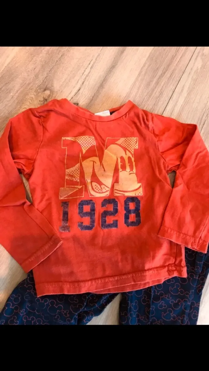 Pyjama Mickey taille 3 ans - photo numéro 2