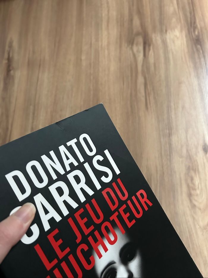Livre de Donato Carrisi «Le jeu du chuchoteur» Tome 4 - photo numéro 7