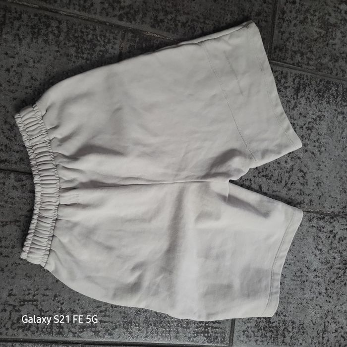 Short berska  taille S neuf - photo numéro 4