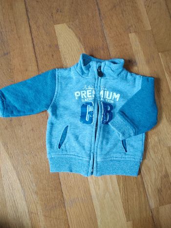 Gilet à zip