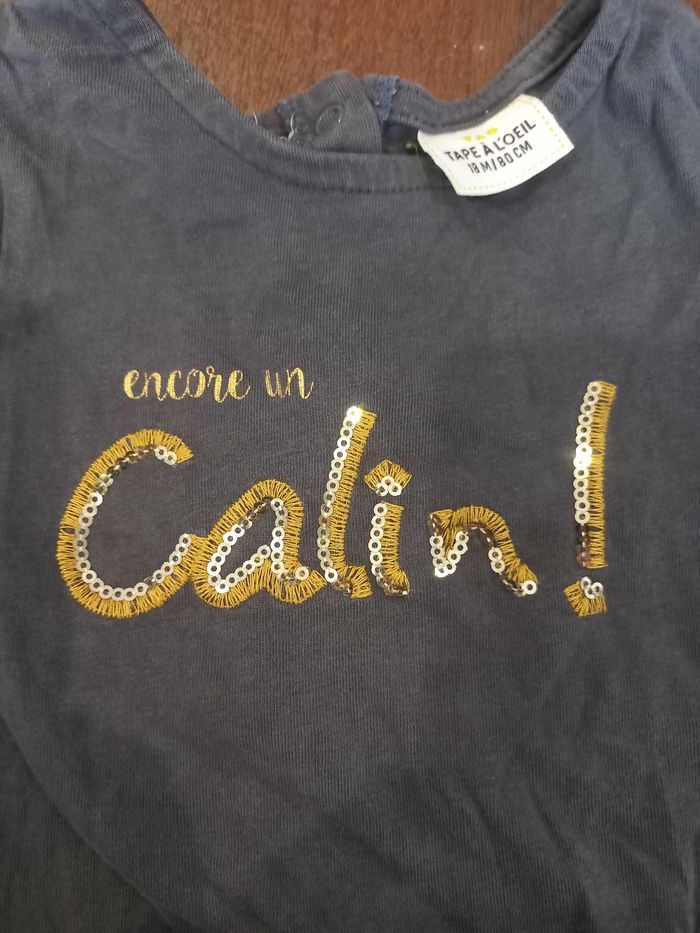 T-shirt "encore un calin" TAO 18mois 80cm - photo numéro 3